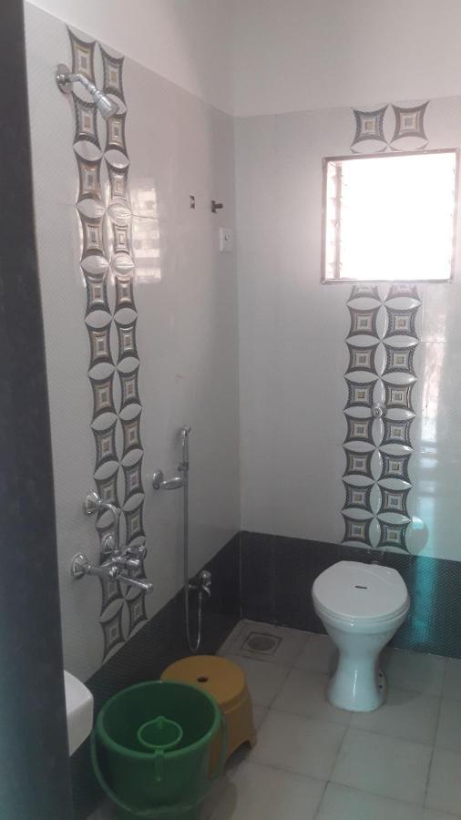 Chintamani Beach House Hotel Mālvan Екстериор снимка